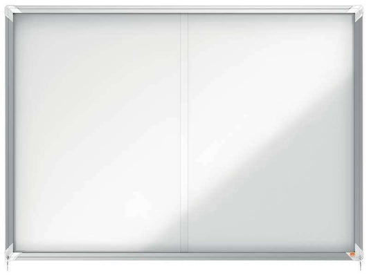 Nobo Vitrina Interior para 18 Hojas A4 con Superficie Magnetica y Puerta Deslizante - 997x1412x54mm - Superficie Blanca Metalica y Magnetica de Borrado en Seco - Marco de Aluminio - Puertas de Cristal de Seguridad - Color Blanco